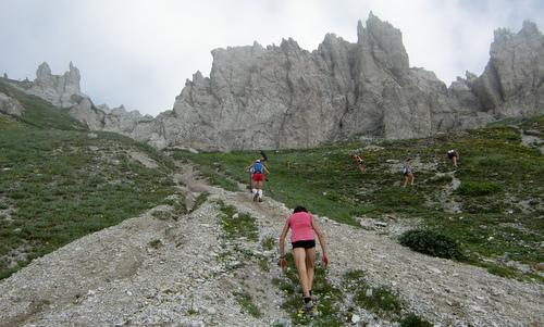 Peralba Skyrace, Sappada, Italy - runners at Passo del Mulo (Photo: Copyright © 2020 Hendrik Böttger / runinternational.eu)