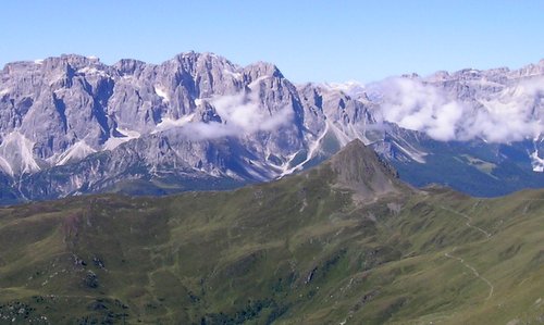 TrailDoloMitica, Padola, Italy (Photo by courtesy of TrailDoloMitica / image cropped by runinternational.eu)