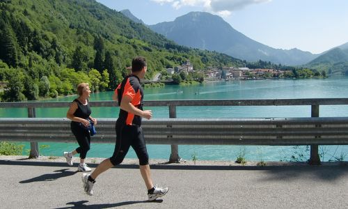 Marcia 'La Panoramica', around Lake Barcis, Italy (Copyright © 2013 Hendrik Böttger / Run International EU)