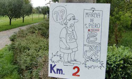 Marcia dei Tre Campanili, San Pier d'Isonzo - at the 2km mark (Copyright © 2013 Hendrik Böttger / Run International EU)