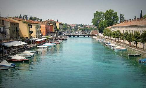 Peschiera del Garda, Italy (Copyright © 2013 Hendrik Böttger / runinternational.eu)