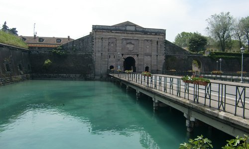 Porta Verona, Peschiera del Garda, Italy (Copyright © 2017 Hendrik Böttger / runinternational.eu)