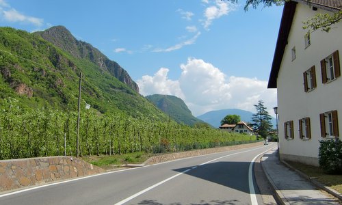 Südtirol Marathon - course photo (Copyright © 2017 Hendrik Böttger / runinternational.eu)