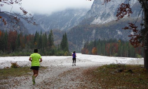 Marcia 4 passi in Val Saisera, Valbruna, Italy (Copyright © 2017 Hendrik Böttger / runinternational.eu)