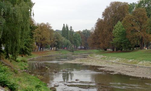 The River Olza separates Cieszyn (Poland) from Český Těšín (Czech Republic) - Copyright © 2015 Hendrik Böttger / runinternational.eu