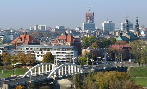 Poznan, Poland (Author: Przemov300 / commons.wikimedia.org / public domain / photo cropped by runinternational.eu)