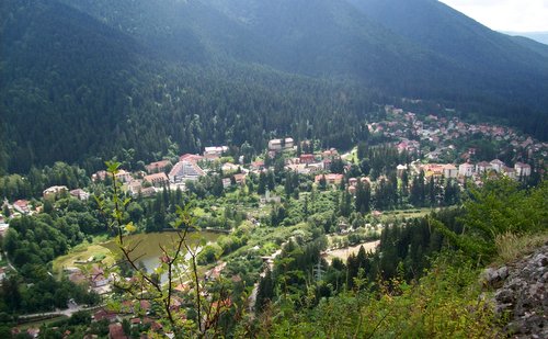 Băile Tușnad, Romania -- Author: AMDATi at Romanian Wikipedia / Public Domain / Photo modified by runinternational.eu