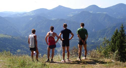 Tek na Dražgoško goro: Fine views from the finish on Dražgoška gora (Copyright © 2009 Hendrik Böttger / runinternational.eu)