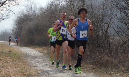Pomladni tek, Jesenice, Slovenia - the leading pack (Copyright © 2017 Hendrik Böttger / runinternational.eu)