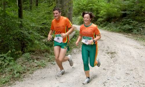 Matej Vidic, Barbara Vidic, Tek Veronike Deseniške (Copyright © 2011 runinternational.eu)