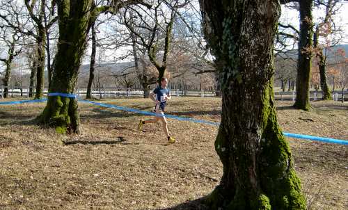 Kros v Lipici 2010 - Cross in Lipica 2010 - 8km (Copyright © 2010 Hendrik Böttger / runinternational.eu)