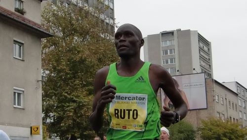 Evans Ruto, Ljubljana Marathon 2011 (Copyright © 2011 runinternational.eu)