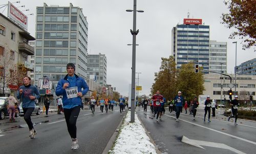 Ljubljana Marathon 2012- in Bežigrad (Copyright © 2012 Hendrik Böttger))