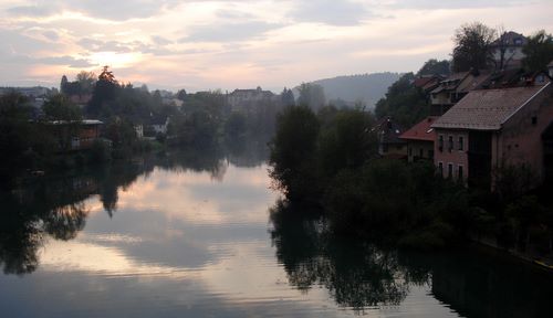 River Krka in Novo Mesto, Slovenia (Copyright © 2011 Hendrik Böttger / runinternational.eu)