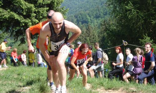 Gorski tek na Osolnik - Osolnik Mountain Race, Slovenia - steep climb to the finish (Copyright © 2014 Hendrik Böttger / runinternational.eu)