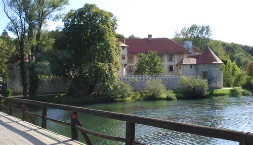 Otočec Castle, Slovenia (Copyright © 2009 Hendrik Böttger / runinternational.eu)