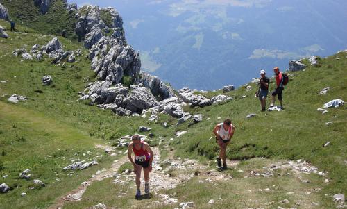 Tek na Ratitovec, Slovenia - a mountain race from the town of Železniki to the Krekova koča mountain hut (Copyright © 2017 Hendrik Böttger / runinternational.eu)