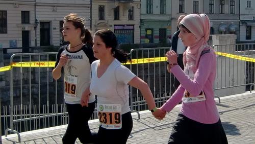 Tek trojk, Ljubljana, 3km children's and students' run (Copyright © 2009-2011 runinternational.eu)