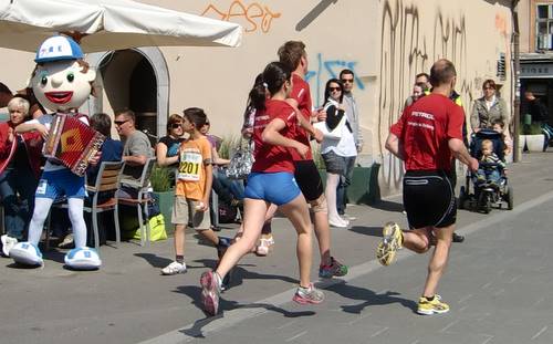 Tek trojk 2011, Ljubljana, Slovenia (Copyright © 2011 runinternational.eu)