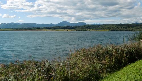 Velenjsko jezero - Lake Velenje, Slovenia (Copyright © 2011 Hendrik Böttger / runinternational.eu)