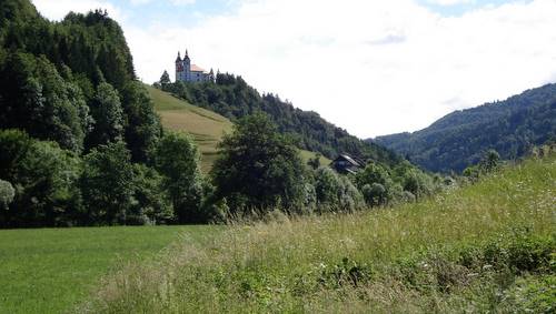 The Poljane Valley at Visoko pri Poljanah, Slovenia (Photo © 2010 Hendrik Böttger / runinternational.eu)