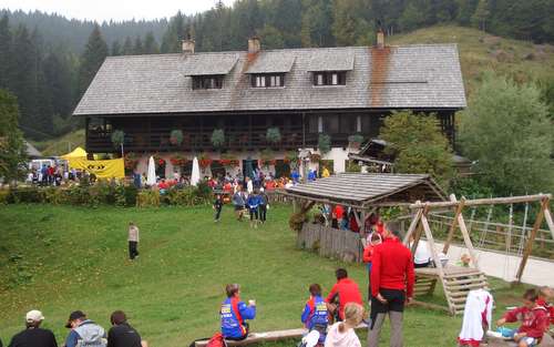 Vodiška planina - Partizanski dom