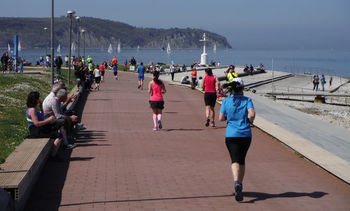 Istrski Maraton - Istrian Marathon - runners in Izola, Slovenia (Copyright © 2018 Hendrik Böttger / runinternational.eu)