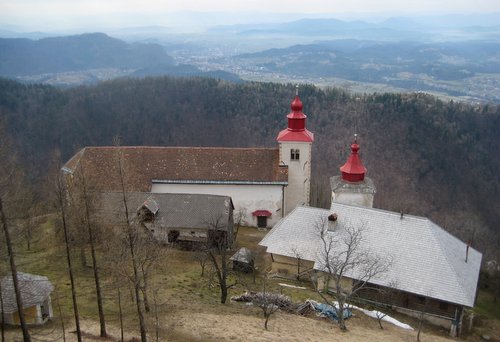 Sveti Primož nad Kamnikom, Slovenia (Author: Sl-Ziga / commons.wikimedia.org / public domain / photo cropped by runinternational.eu)