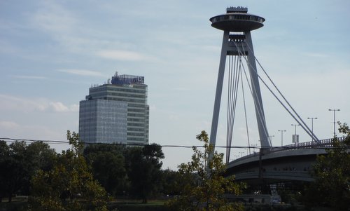 Aupark Tower, Most SNP and Sad Janka Kráľa, Bratislava, Slovakia (Photo: Copyright © 2017 Hendrik Böttger / runinternational.eu)